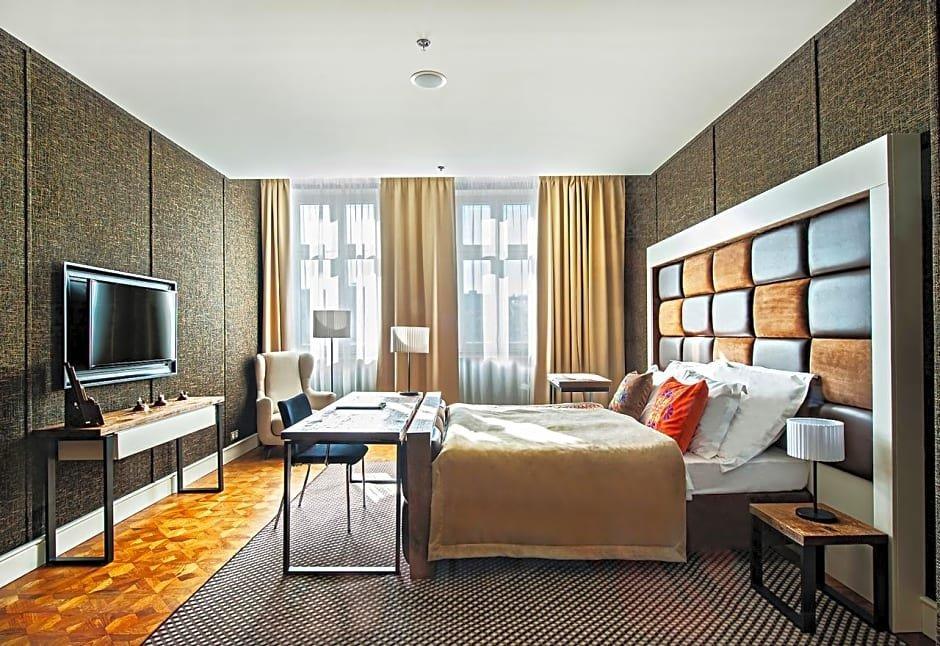 Hotel Bristol Tradition And Luxury Rzeszow Luaran gambar Deluxe room