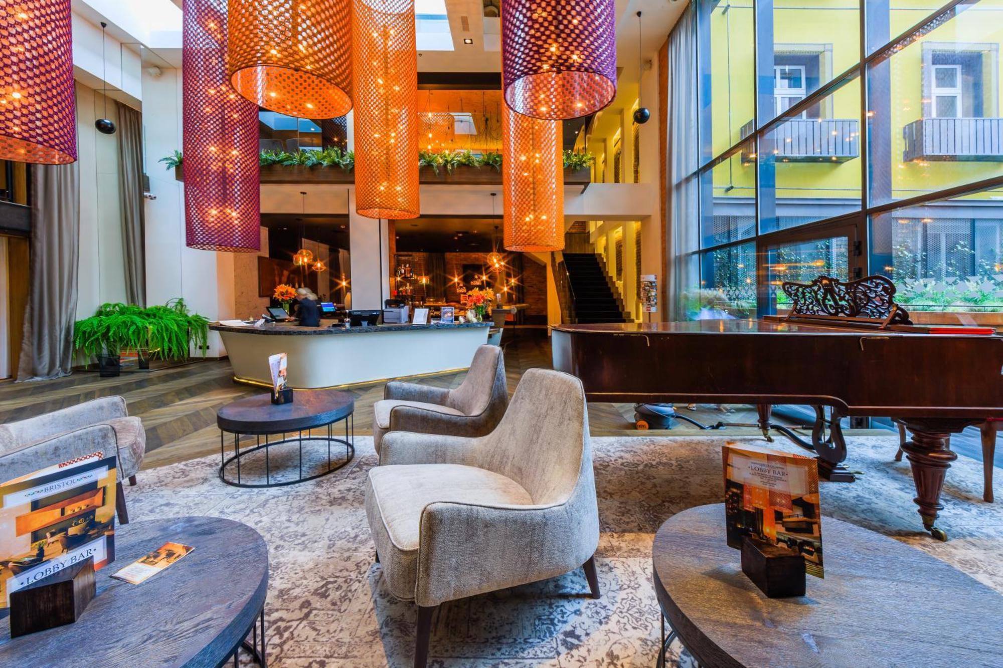Hotel Bristol Tradition And Luxury Rzeszow Luaran gambar Lobby